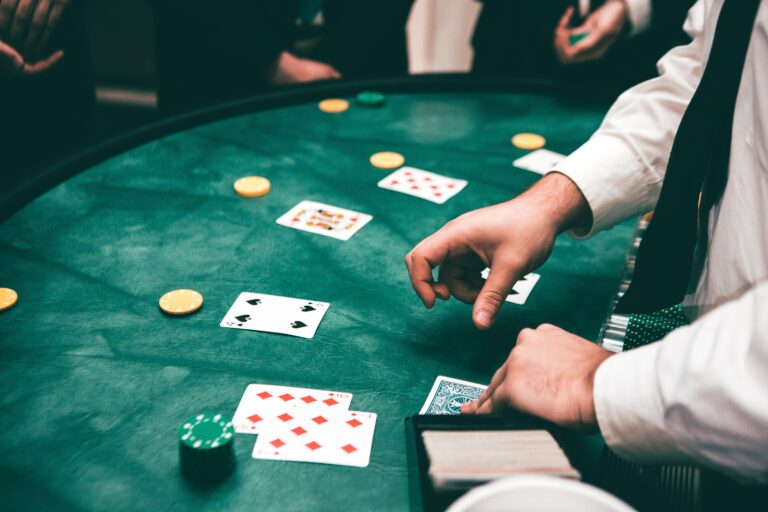 How to Choose an Online Casino in Singapore
